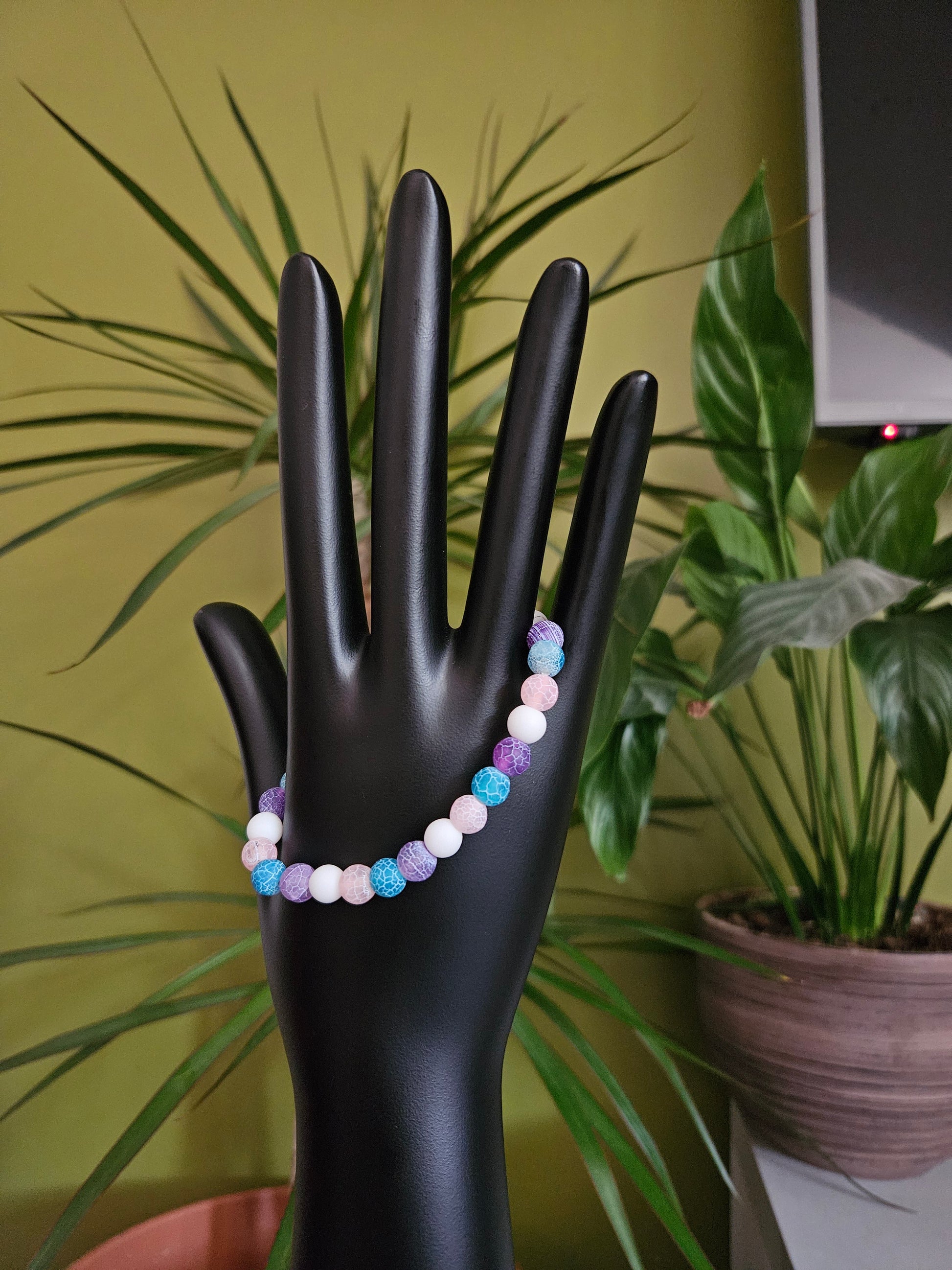 Handmade Frost Cracked Agate bracelet 8mm